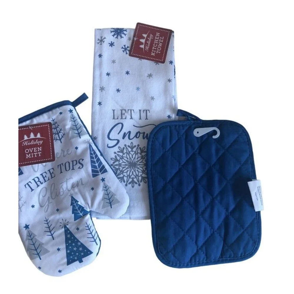 Christmas Tree Dish Kitchen Towel Potholder Oven Mitt Where Tree Tops Set of 3